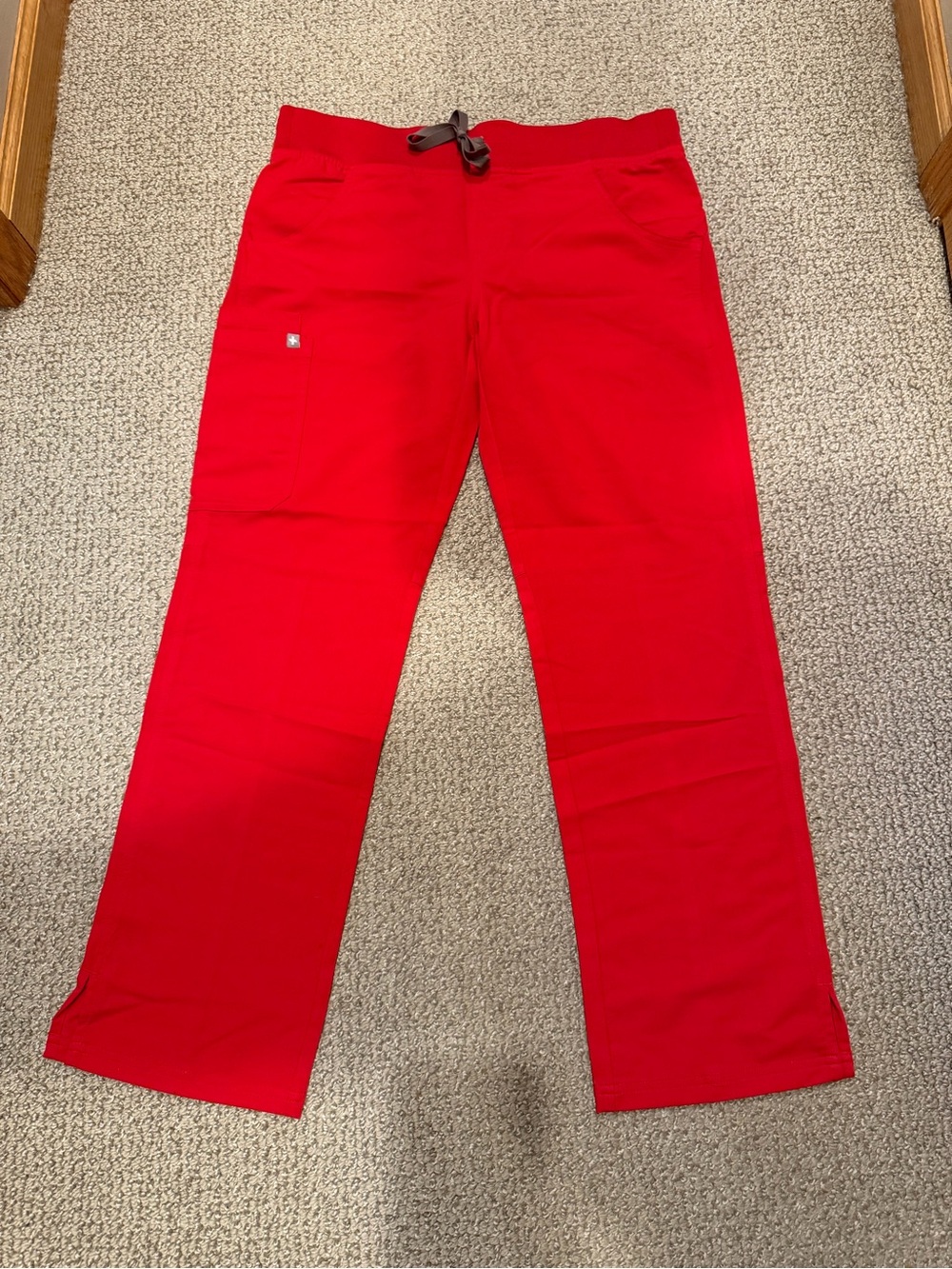 Figs Women's Straight Leg Scrub Pants in Red